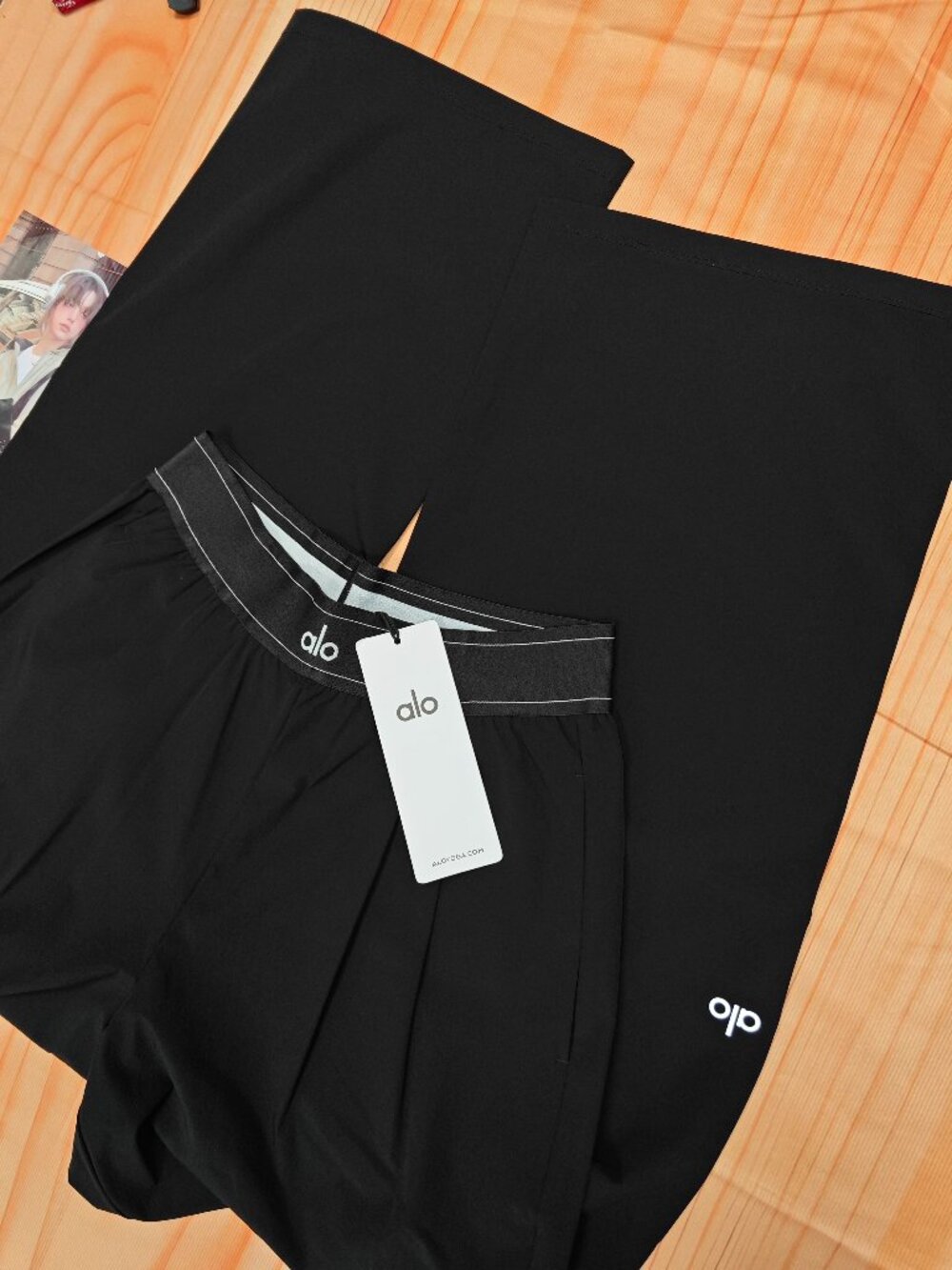 ALO Yoga Suit Up Trouser 🖤✨ Black NWT | Travel Everyday Wide Leg Pants - Picture 5 of 8